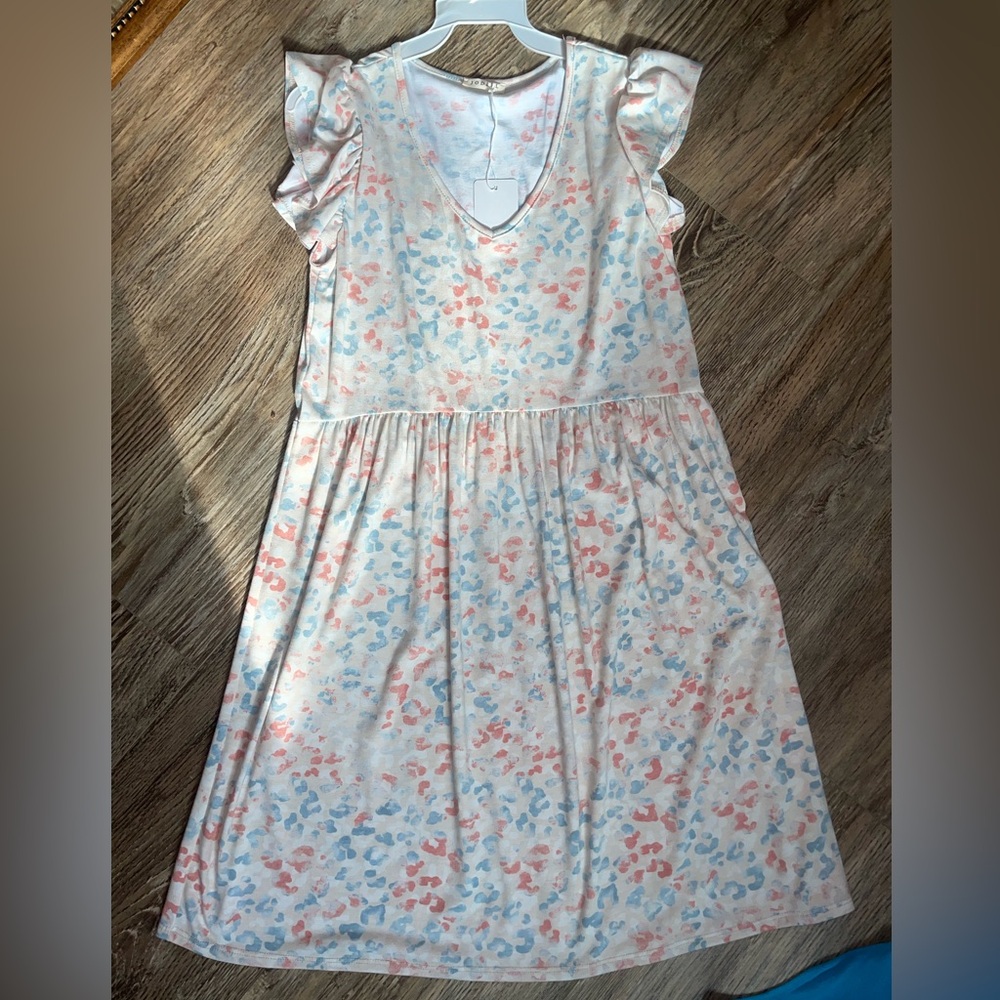 Cream\Multi Colored animal print Dress👗